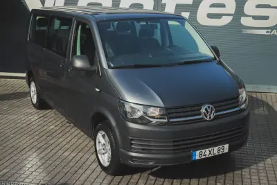 Volkswagen Transporter 2019 - 26950 EUR, 201710 km - AUTO.MOTO.pt - 201710km - foto 7 de 25