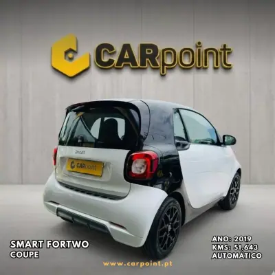 Smart ForTwo Coupé 2019 - 16750 EUR, 51643 km - AUTO.MOTO.pt - 51643km - foto 4 de 10