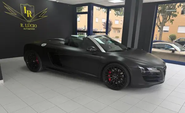 Audi R8 Spyder 2012 - 125000 EUR, 89245 km - AUTO.MOTO.pt - 89245km - foto 5 de 44
