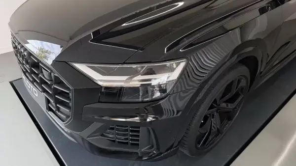 Audi Q8 2019 - 59990 EUR, 133725 km - AUTO.MOTO.pt - 133725km - foto 4 de 46