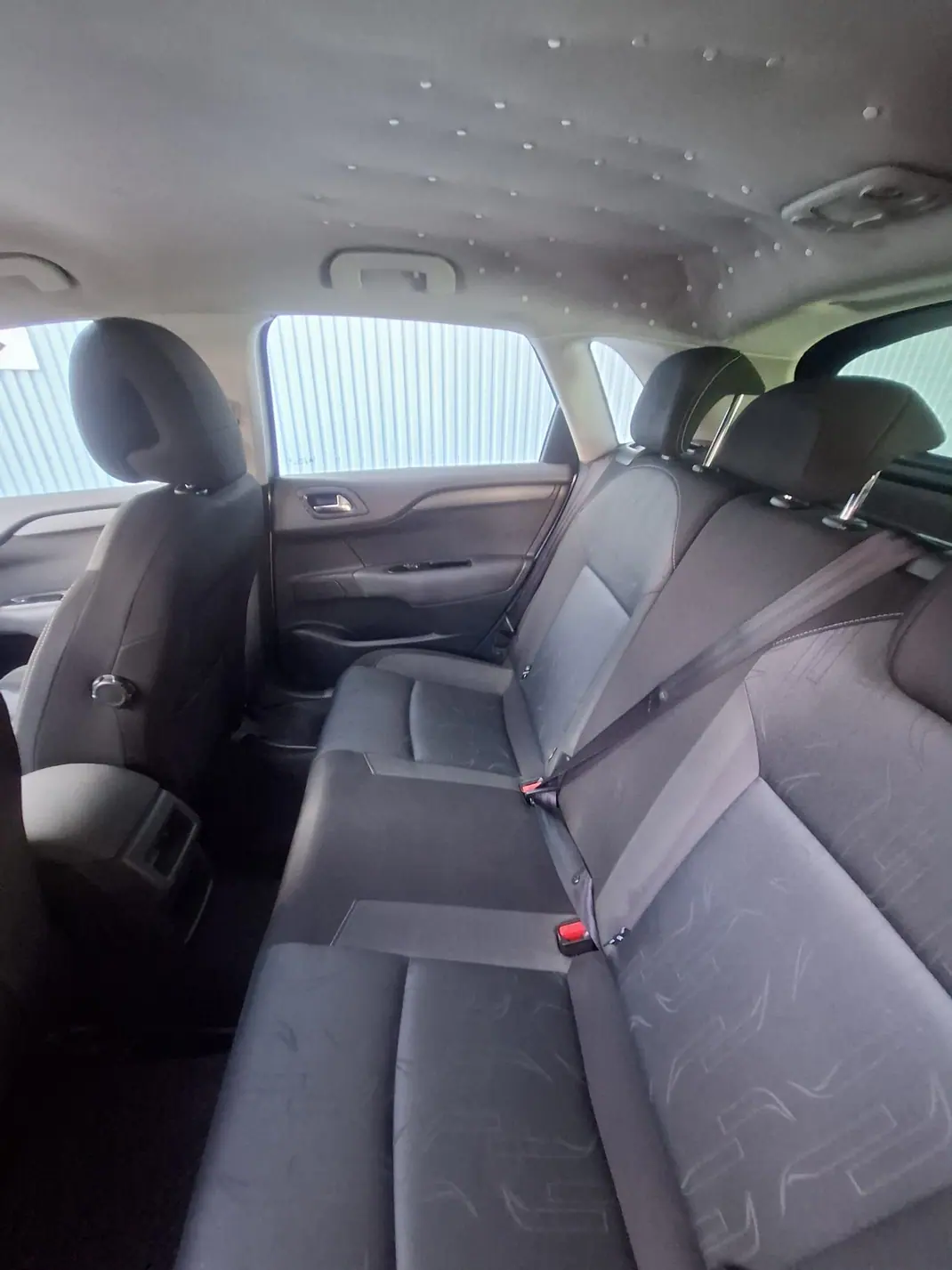 Citroën C4 2013 - 4000 EUR, 242000 km - 242000km - foto 7 de 7