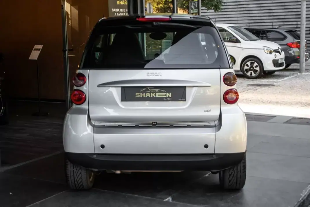Smart ForTwo 2009 - 4900 EUR, 248693 km - 248693km - foto 9 de 27