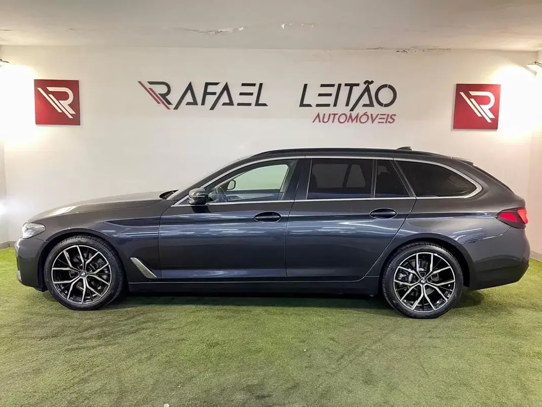 BMW 520 2023 - 34750 EUR, 72000 km - AUTO.MOTO.pt - 72000km - foto 9 de 33
