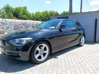 BMW 116 2014 - 12000 EUR, 196000 km - 196000km - foto 1 de 13