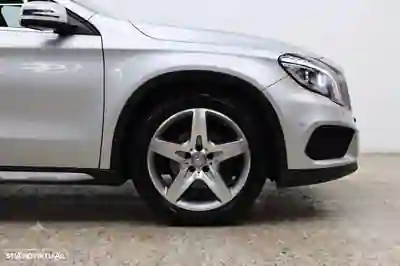 Mercedes-Benz GLA 200 2015 — foto 4 de 24