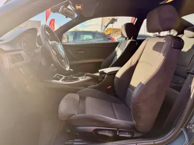 BMW 320 2011 - 14990 EUR, 259492 km - AUTO.MOTO.pt - 259492km - foto 8 de 12