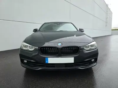 BMW 330 2017 - 18990 EUR, 115000 km - AUTO.MOTO.pt - 115000km - foto 12 de 40