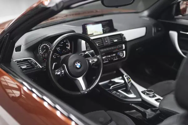 BMW 220 2018 - 29950 EUR, 130901 km - AUTO.MOTO.pt - 130901km - foto 18 de 48