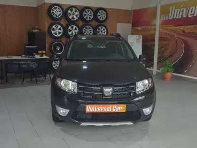 Dacia Sandero 2015 - 12900 EUR, 116000 km - AUTO.MOTO.pt - 116000km - foto 2 de 16