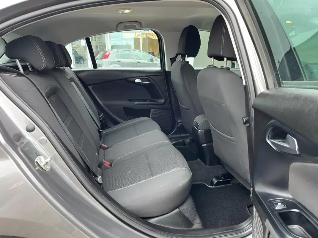 Fiat Tipo 2021 - 11900 EUR, 116480 km - AUTO.MOTO.pt - 116480km - foto 31 de 34