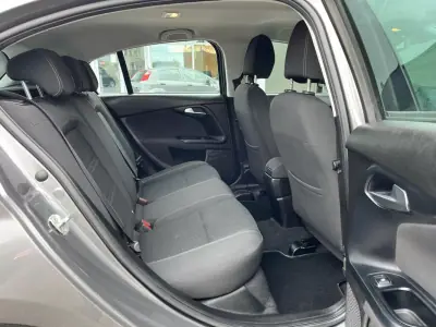 Fiat Tipo 2021 - 11900 EUR, 116480 km - AUTO.MOTO.pt - 116480km - foto 31 de 34