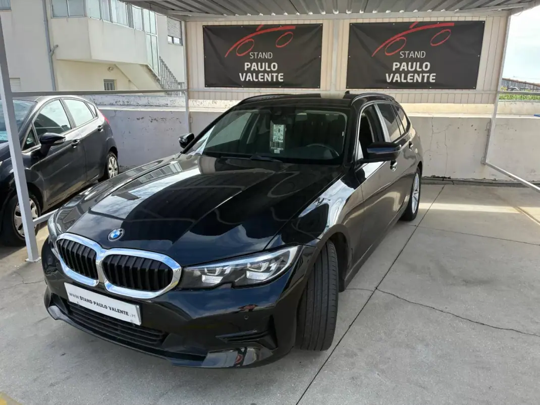 BMW 318 2019 - 21900 EUR, 128000 km - AUTO.MOTO.pt - 128000km - foto 1 de 22