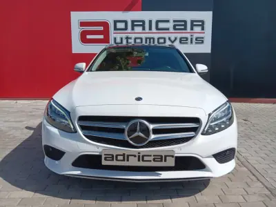 Mercedes-Benz C 300 2020 - 27500 EUR, 110116 km - foto 2 de 28