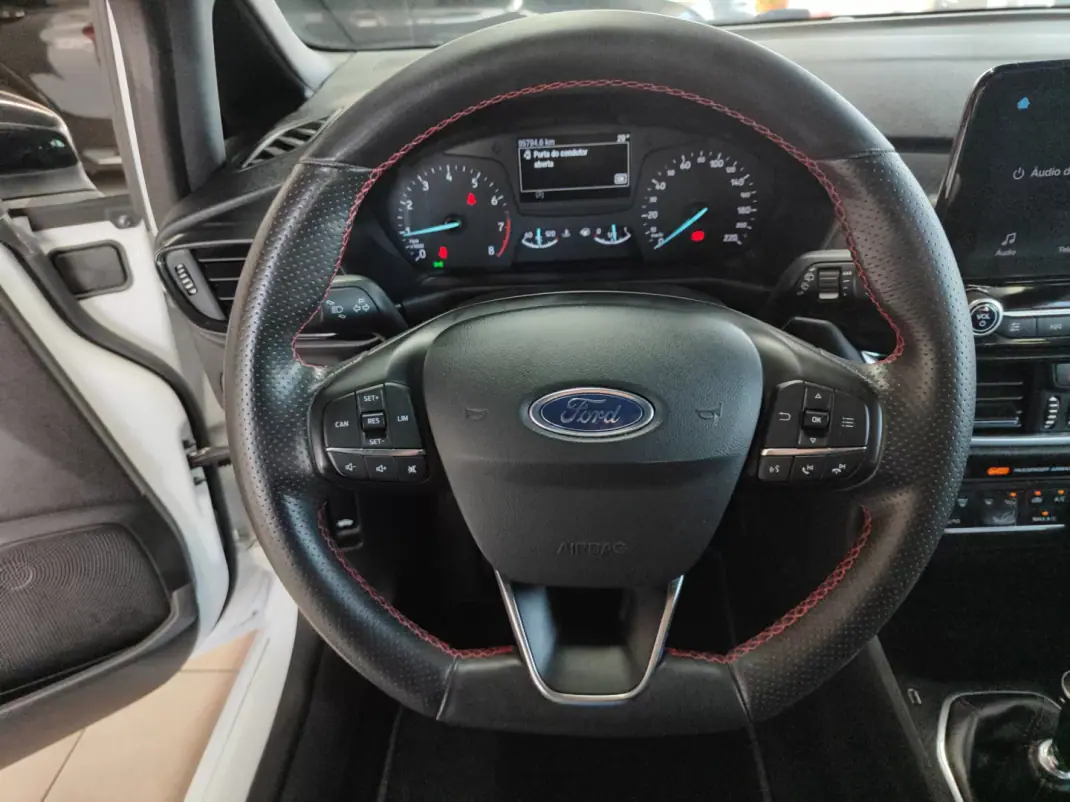 Ford Fiesta 2019 - 12950 EUR, 95000 km - 95000km - foto 28 de 41
