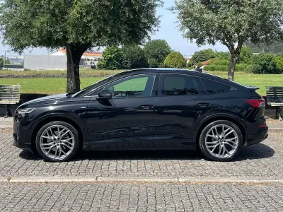 Audi Q4 Sportback e-tron 2022 - 41000 EUR, 54000 km - AUTO.MOTO.pt - 54000km - foto 9 de 28