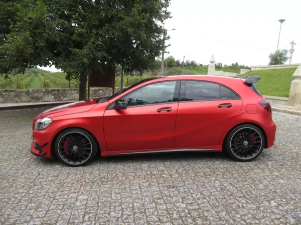 Mercedes-Benz A 45 AMG 2017 - 38990 EUR, 110000 km - AUTO.MOTO.pt - 110000km - foto 8 de 56
