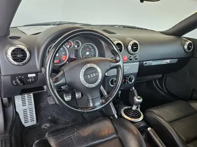 Audi TT Coupé 1999 - 8750 EUR, 152000 km - AUTO.MOTO.pt - 152000km - foto 10 de 10