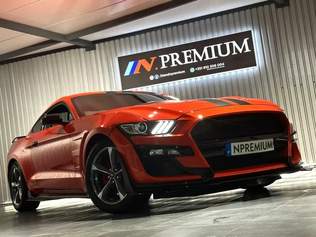 Ford Mustang 2015 - 49990 EUR, 122000 km - AUTO.MOTO.pt - 122000km - foto 45 de 54