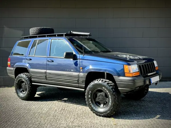 Jeep Grand Cherokee 1997 - 8999 EUR, 196000 km - AUTO.MOTO.pt - 196000km - foto 3 de 22