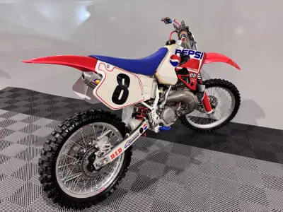 Honda CR 125R 1993 - 6500 EUR, 1 km - 1km - foto 18 de 27