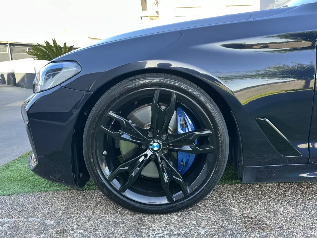 BMW M550d 2017 - 49900 EUR, 150000 km - AUTO.MOTO.pt - 150000km - foto 19 de 54