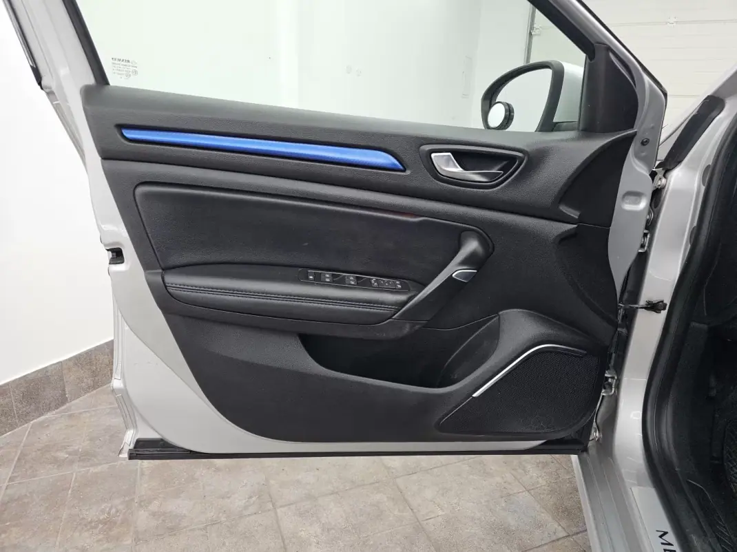 Renault Mégane Sport Tourer 2019 - 11950 EUR, 286730 km - 286730km - foto 15 de 52