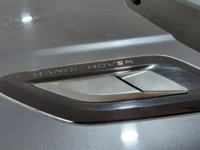 Land Rover Range Rover Sport 2019 - 57900 EUR, 128000 km - AUTO.MOTO.pt - 128000km - foto 10 de 34
