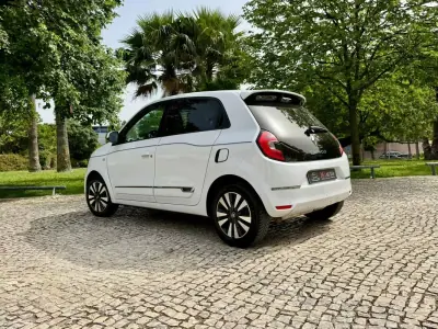 Renault Twingo 2021 - 9890 EUR, 158900 km - AUTO.MOTO.pt - 158900km - foto 17 de 33