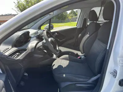 Peugeot 2015 - 6900 EUR, 230000 km - AUTO.MOTO.pt - 230000km - foto 27 de 40