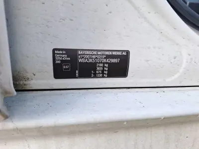 BMW 320 2015 - 20900 EUR, 186163 km - AUTO.MOTO.pt - 186163km - foto 14 de 14