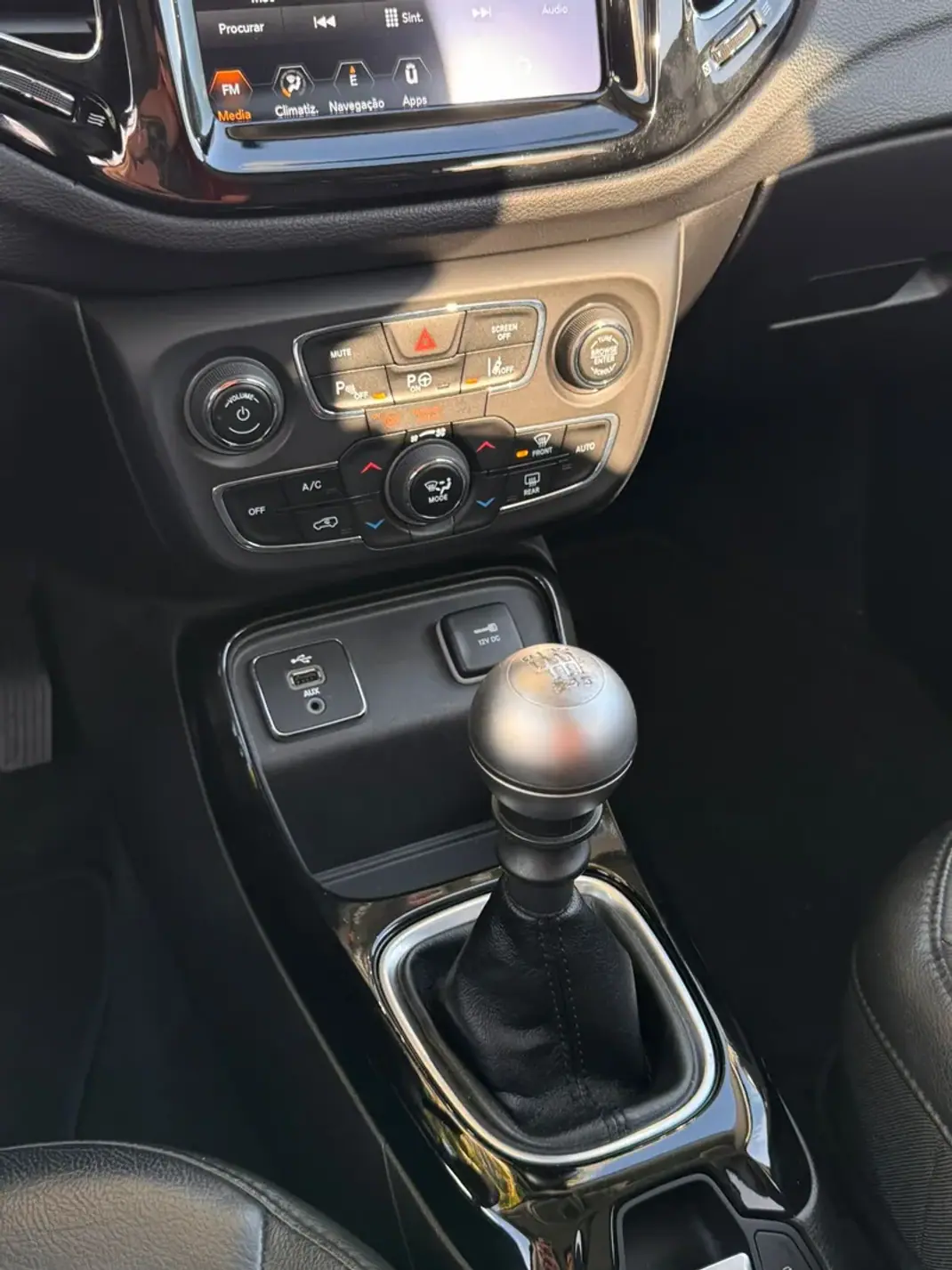 Jeep Compass 2018 - 17900 EUR, 52967 km - 52967km - foto 10 de 32