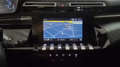 Peugeot 508 SW 2019 - 15990 EUR, 131210 km - AUTO.MOTO.pt - 131210km - foto 33 de 60