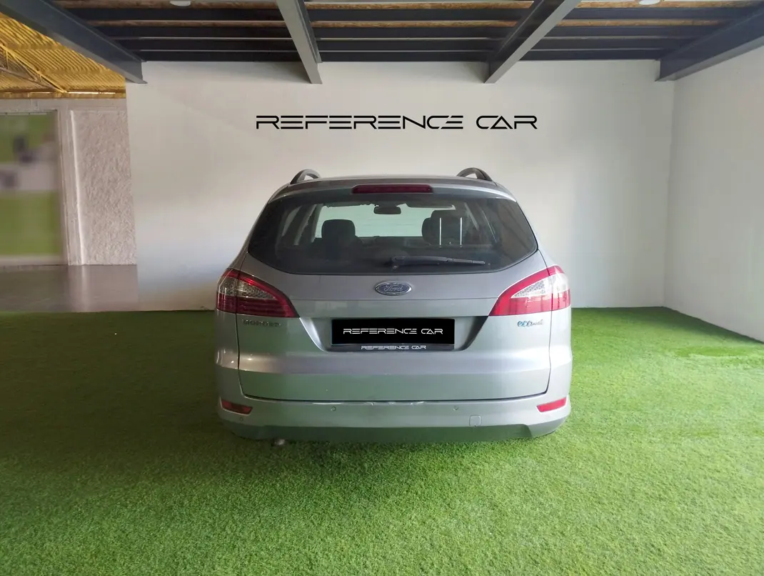 Ford Mondeo SW 2008 - 5990 EUR, 282500 km - AUTO.MOTO.pt - 282500km - foto 5 de 15