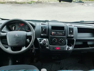 Citroën Jumper 2.2HDI 33 L3 2014 - 13990 EUR, 167000 km - AUTO.MOTO.pt - 167000km - foto 8 de 10