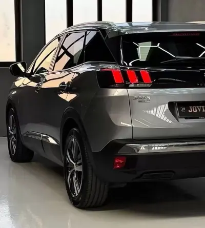 Peugeot 3008 2016 - 13999 EUR, 126514 km - AUTO.MOTO.pt - 126514km - foto 18 de 22