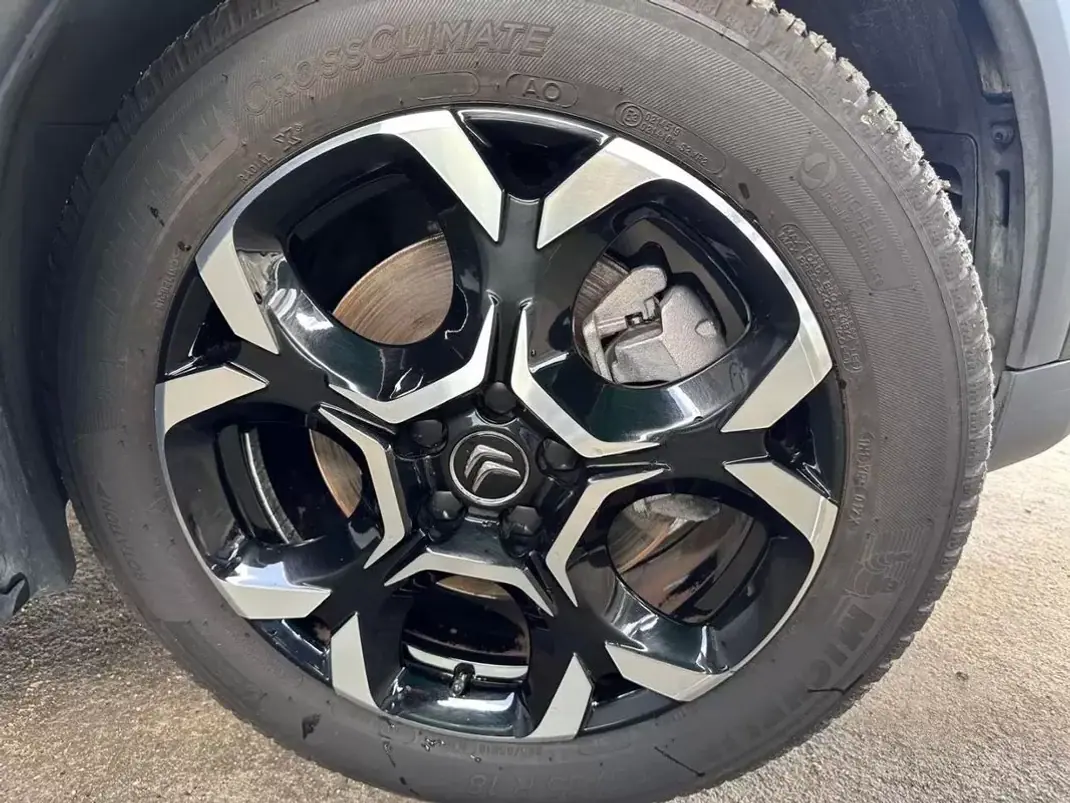 Citroën C5 Aircross 2022 - 23900 EUR, 56164 km - AUTO.MOTO.pt - 56164km - foto 7 de 19