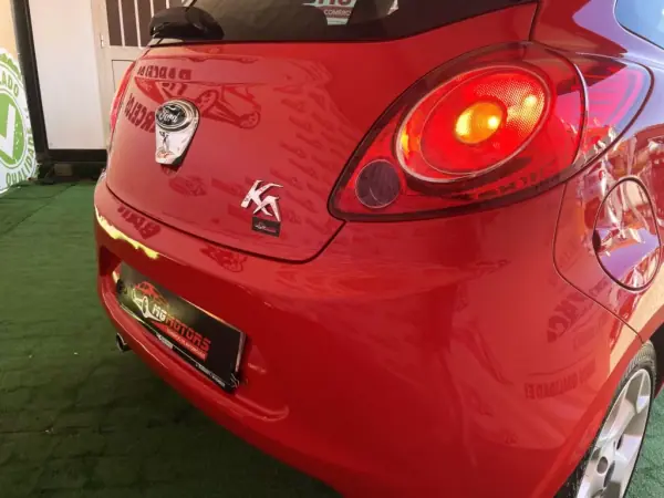 Ford KA 2015 - 7500 EUR, 121750 km - AUTO.MOTO.pt - 121750km - foto 6 de 45
