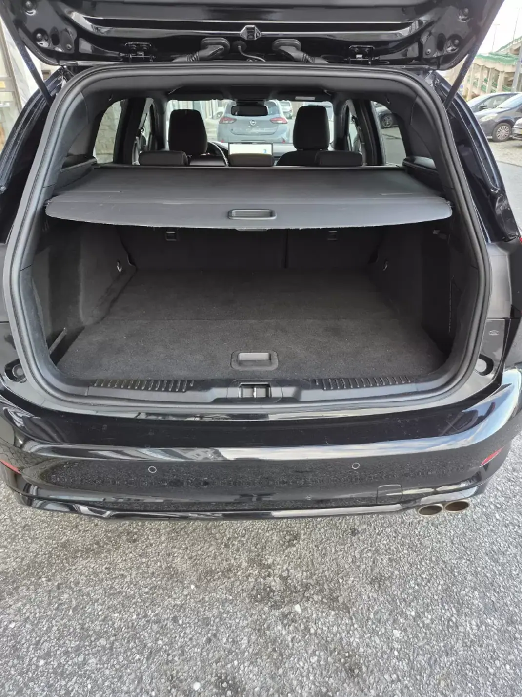 Ford Focus SW 2022 - 17450 EUR, 58000 km - AUTO.MOTO.pt - 58000km - foto 41 de 48