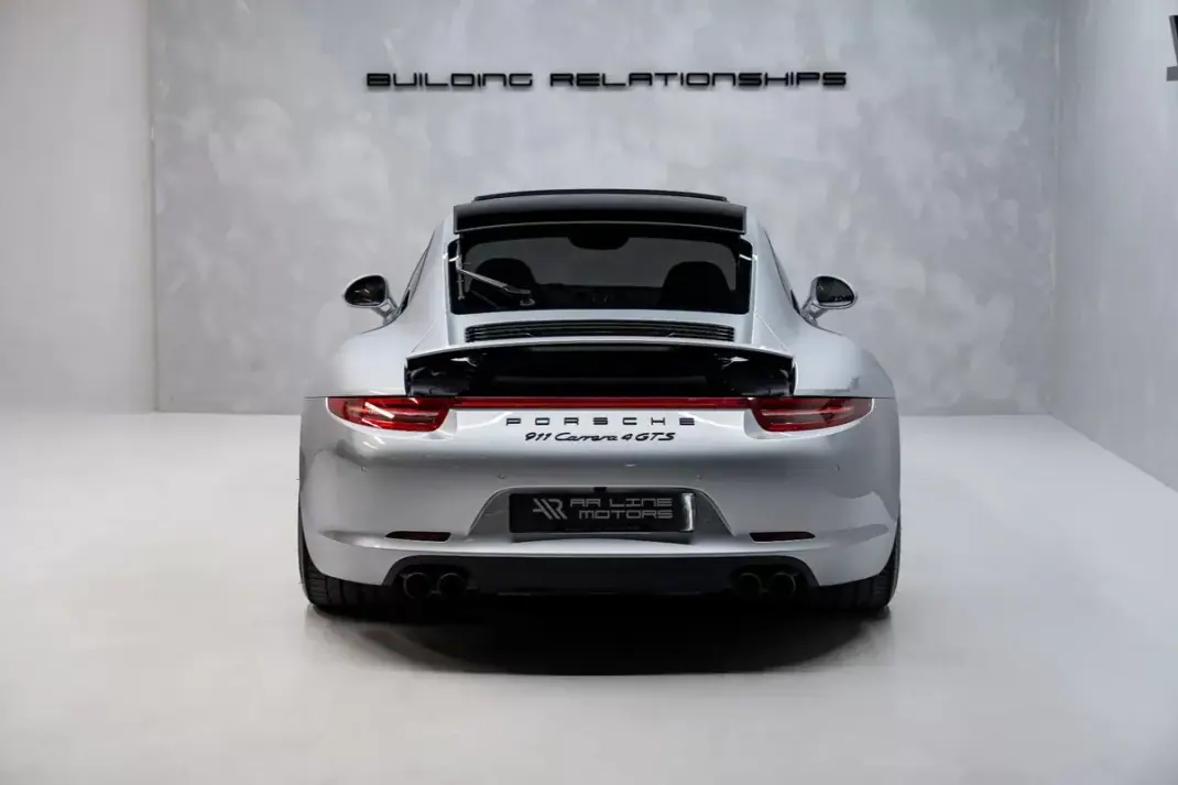 Porsche 911 2015 - 139950 EUR, 69000 km - 69000km - foto 12 de 45