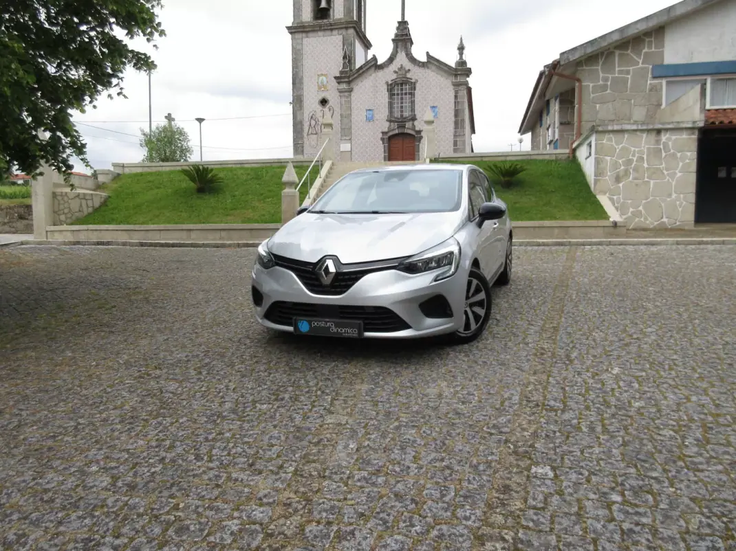 Renault Clio 2022 - 13490 EUR, 149000 km - AUTO.MOTO.pt - 149000km - foto 2 de 42
