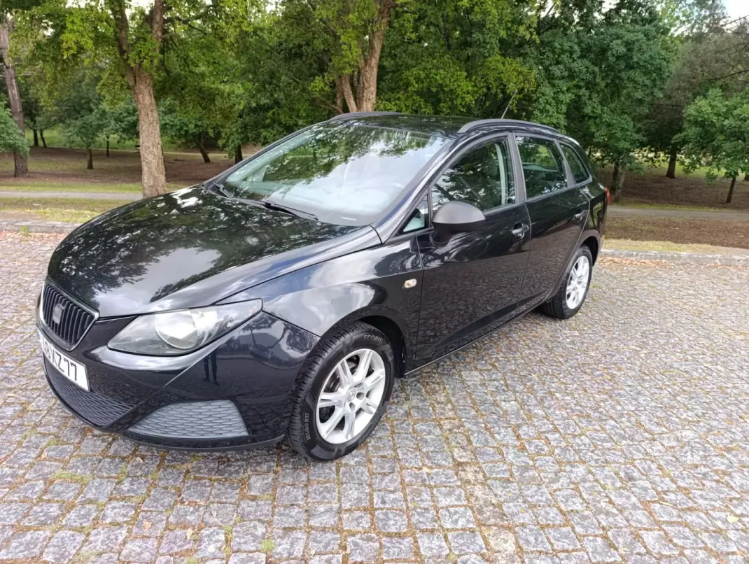SEAT Ibiza ST 2011 - 4000 EUR, 209000 km - AUTO.MOTO.pt - 209000km - foto 3 de 12
