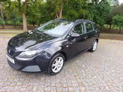 SEAT Ibiza ST 2011 - 4000 EUR, 209000 km - AUTO.MOTO.pt - 209000km - foto 3 de 12