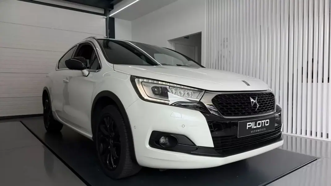 DS DS4 Crossback 2017 - 12990 EUR, 75491 km - 75491km - foto 25 de 29