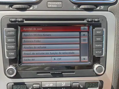 Volkswagen EOS 2009 - 16500 EUR, 74621 km - 74621km - foto 36 de 43