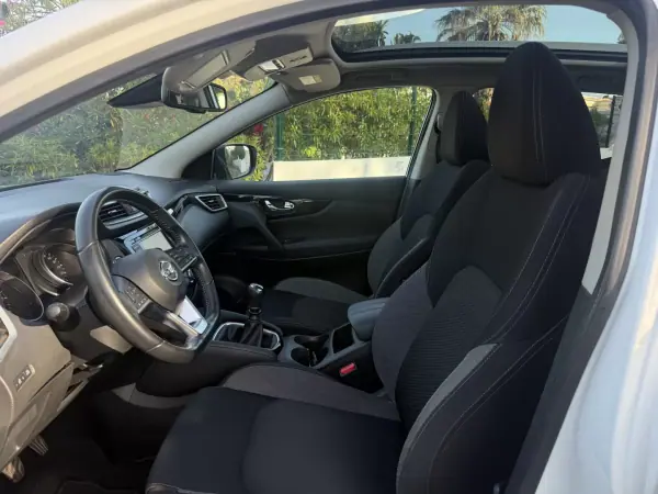 Nissan Qashqai 2020 - 16999 EUR, 70000 km - AUTO.MOTO.pt - 70000km - foto 13 de 20