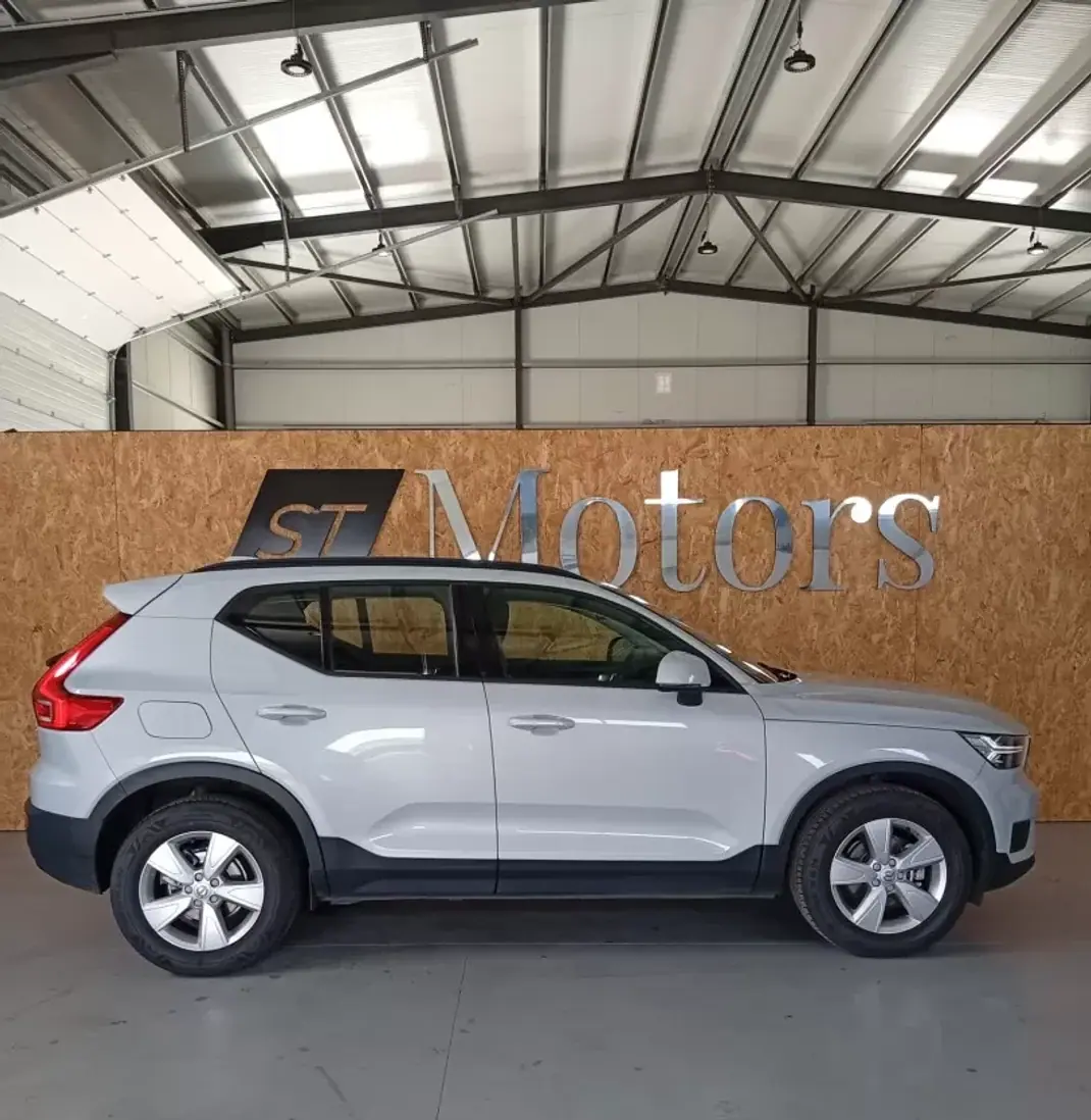 Volvo XC 40 2019 - 24950 EUR, 91723 km - AUTO.MOTO.pt - 91723km - foto 7 de 19