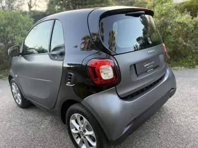 Smart Fortwo Cabrio 2018 - 10599 EUR, 120000 km - AUTO.MOTO.pt - 120000km - foto 6 de 11