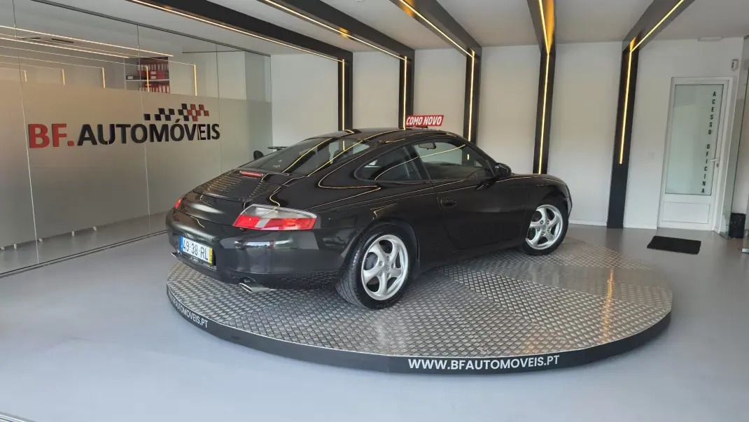 Porsche 911 2001 - 49750 EUR, 96263 km - 96263km - foto 7 de 53