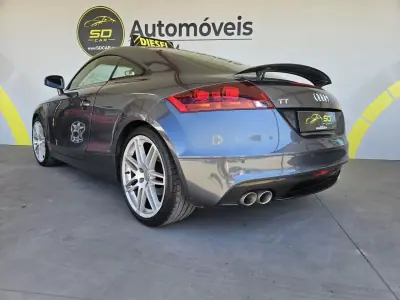 Audi TT Coupé 2008 - 12750 EUR, 227000 km - AUTO.MOTO.pt - 227000km - foto 3 de 8