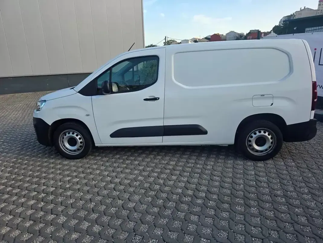 Citroën 2020 - 16990 EUR, 94349 km - 94349km - foto 14 de 15